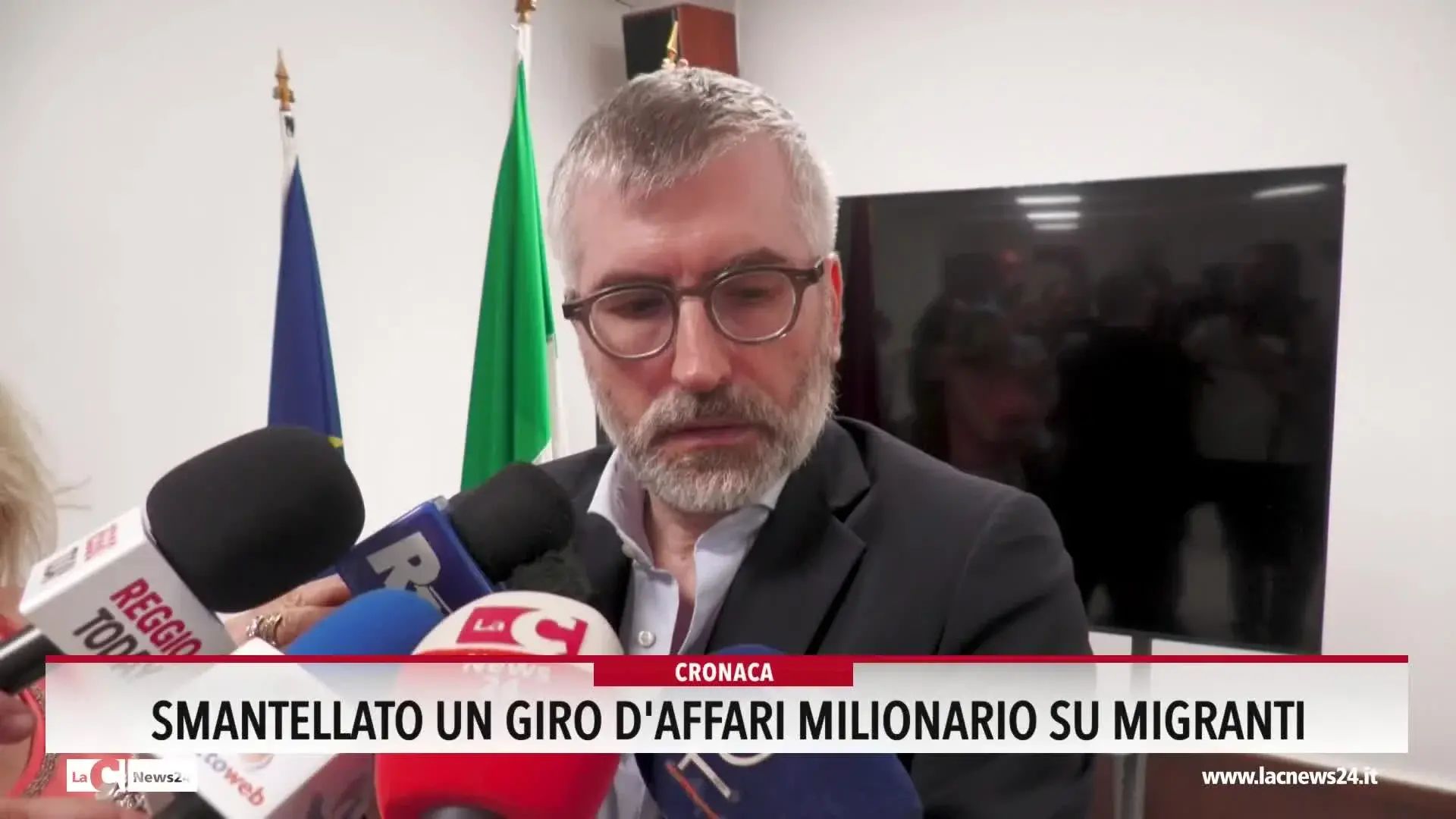 Smantellato un giro d'affari milionario su migranti