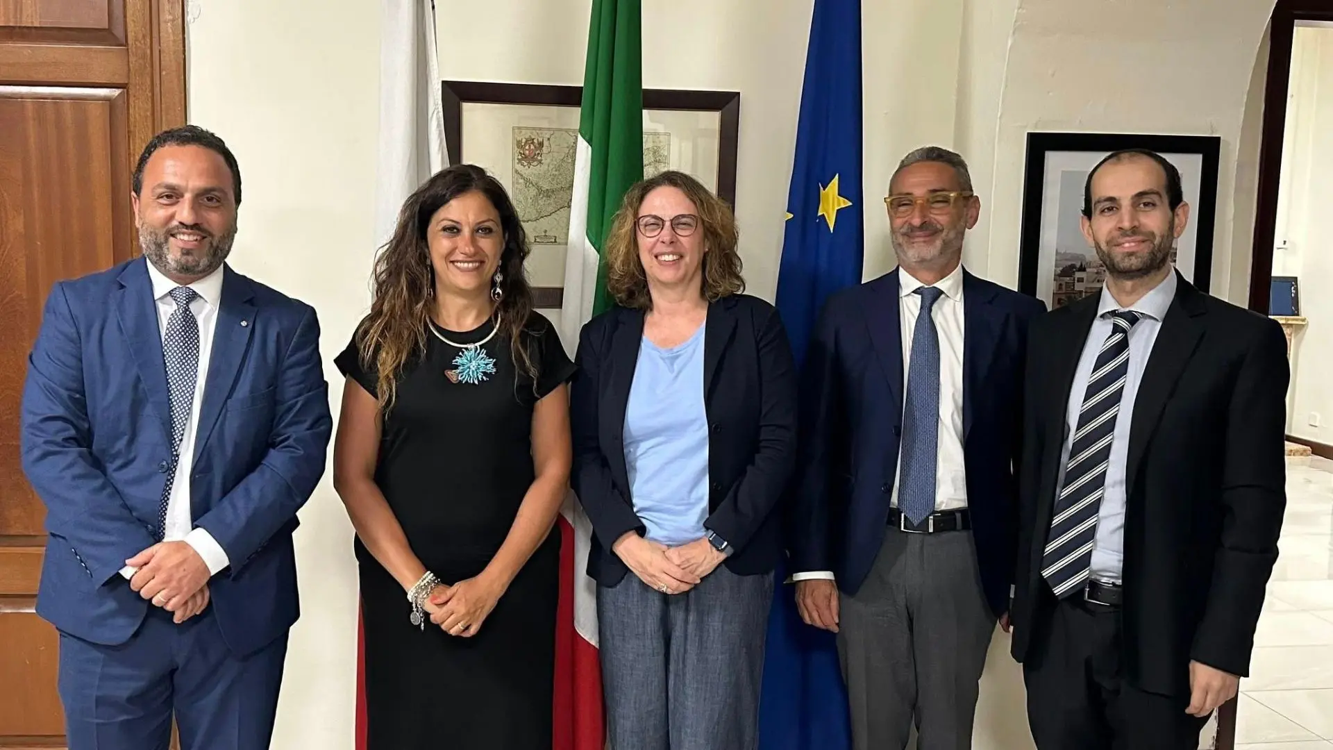 La Provincia di Cosenza ha un buco da 89 milioni ma Succurro continua a viaggiare in giro per il mondo «per promuovere la Sila»