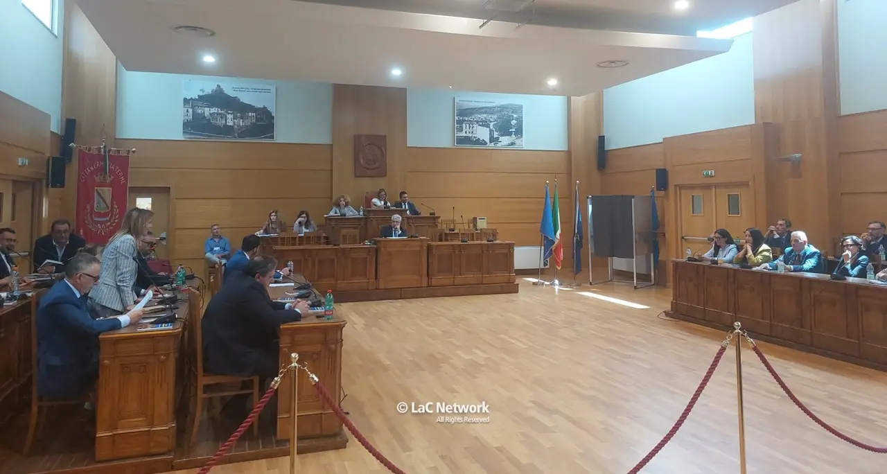 Giunta last minute a Lamezia, per Murone è colpa della stampa ma una parte del centrodestra è già in rivolta