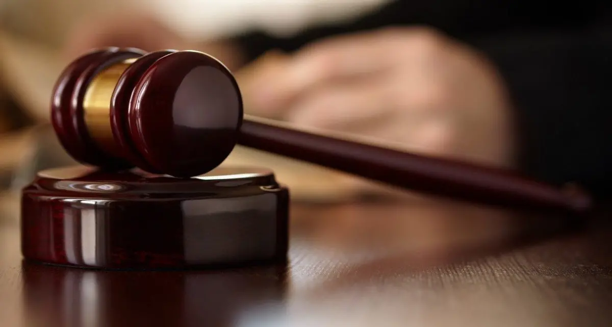 Caso Bibbiano, la montagna partorisce un topolino: solo tre condanne e il castello dell’accusa crolla in aula\n