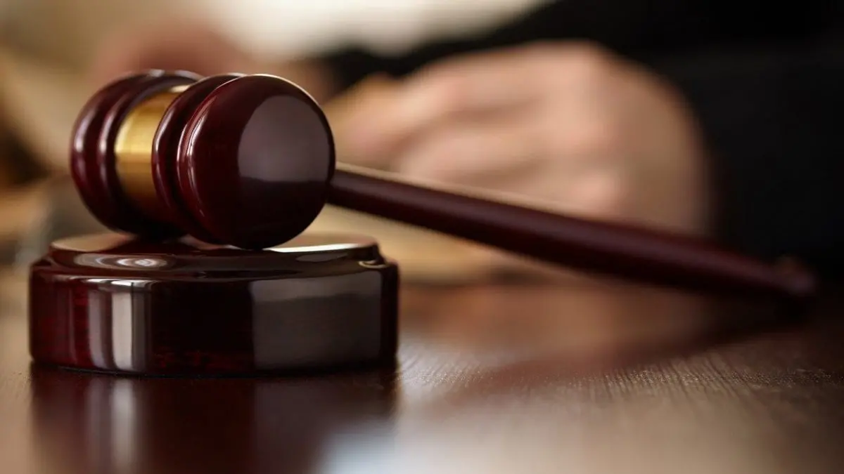 Caso Bibbiano, la montagna partorisce un topolino: solo tre condanne e il castello dell’accusa crolla in aula\n