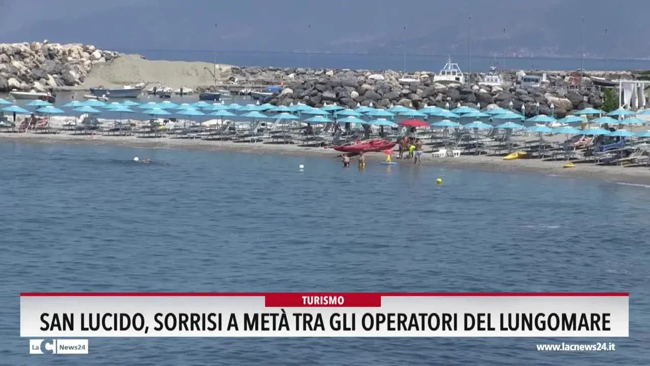 San Lucido, sorrisi a metà tra gli operatori del lungomare