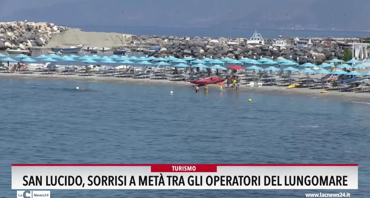 San Lucido, sorrisi a metà tra gli operatori del lungomare