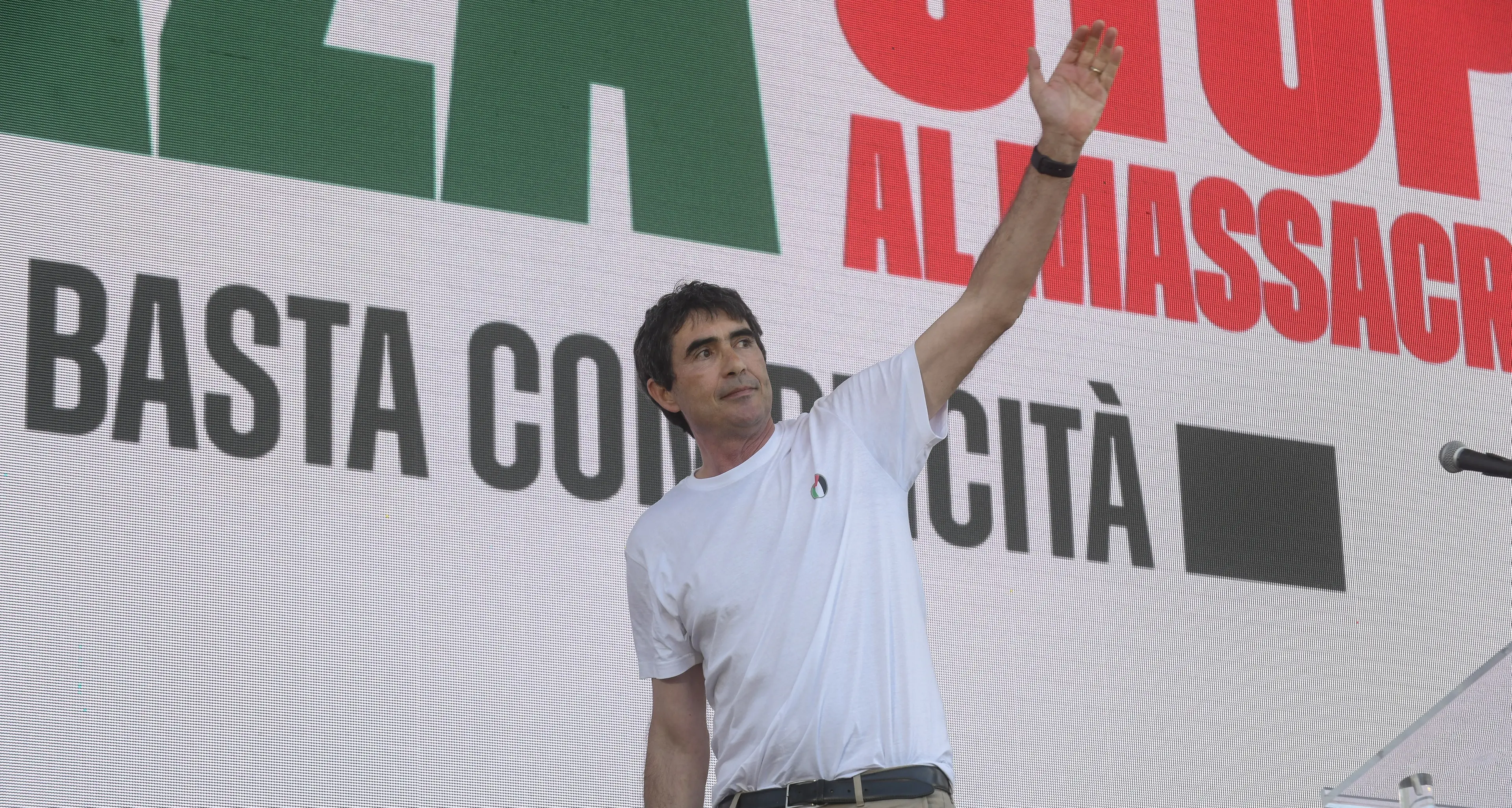Fratoianni in Calabria, lunedì sarà a Lamezia per presentare i nuovi ingressi in Sinistra italiana