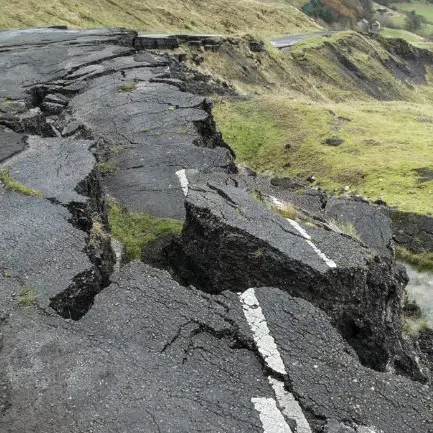 Crolli e dissesto idrogeologico, gli esperti: «Mettere in sicurezza il territorio indispensabile per lo sviluppo»\n