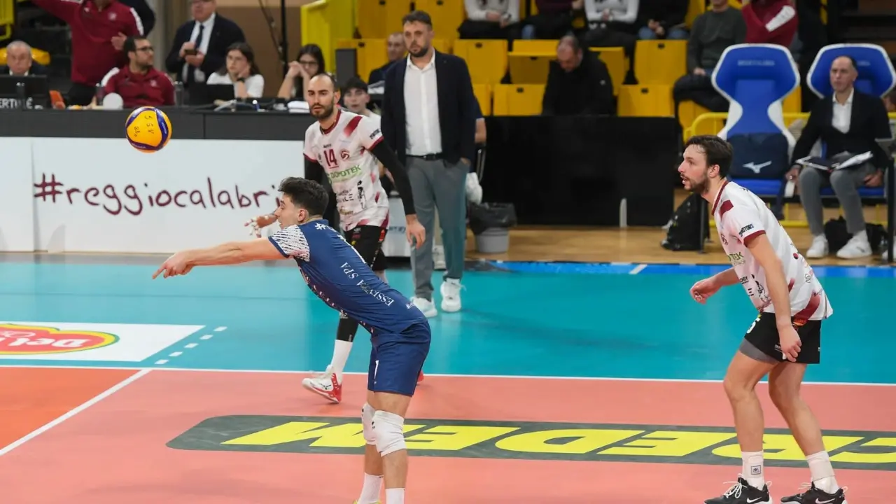 Volley, la Domotek in Serie A3 riparte dai suoi leader: Lopetrone sarà ancora il libero degli amaranto