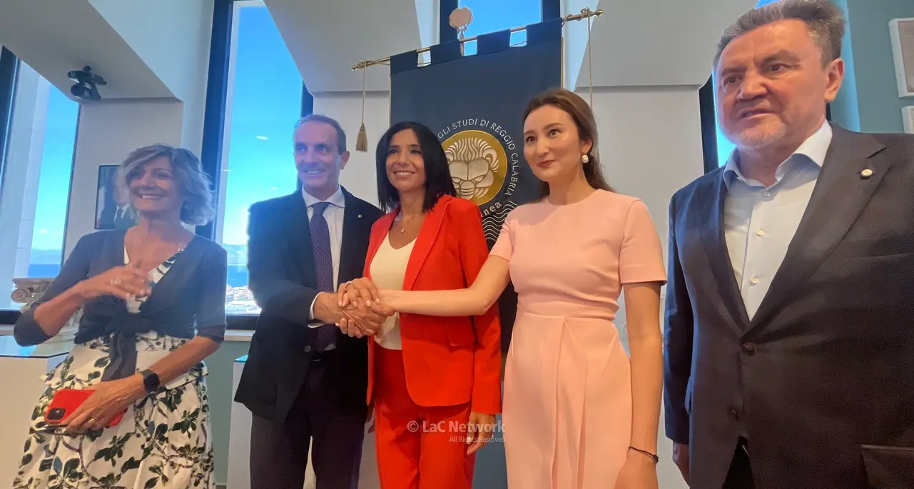 La Mediterranea Reggio e Narxoz university di Almaty in Kazakistan sottoscrivono un\u00A0protocollo per scambi e ricerca\n