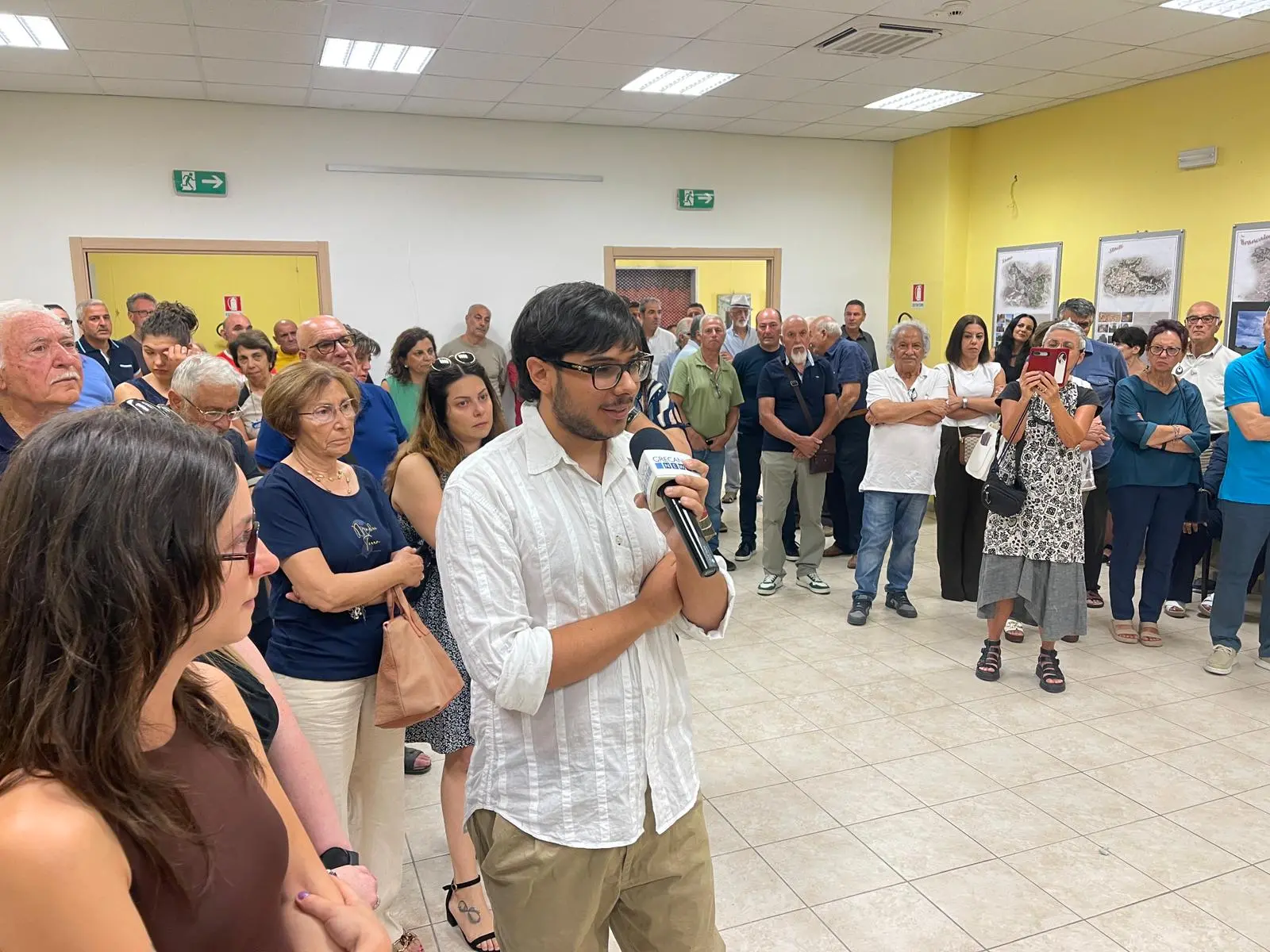 A Roghudi l’omaggio commosso a Salvino Nucera, voce della grecità calabrese e testimone instancabile della memoria\n