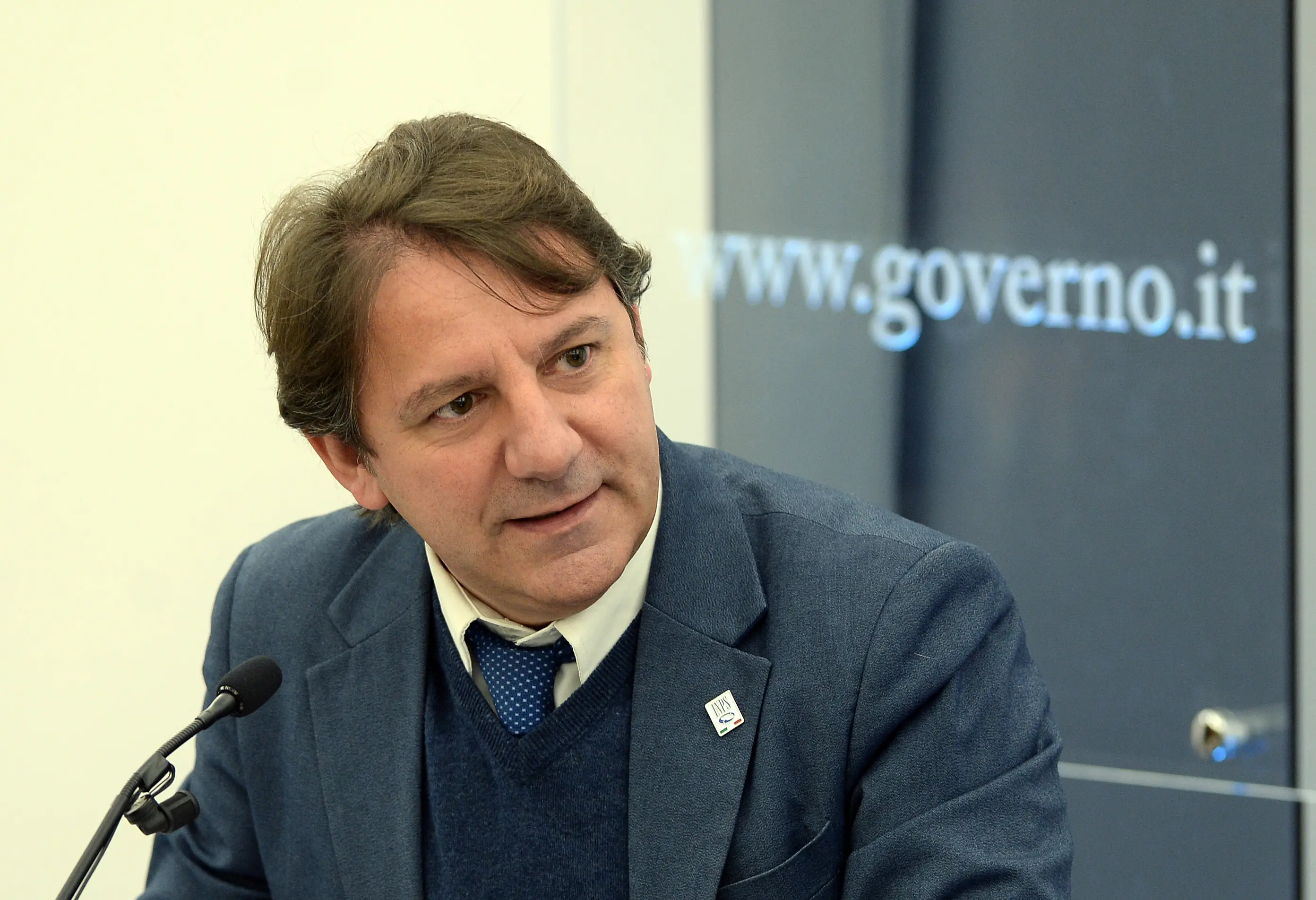 Tridico: «Il riarmo affamerà l’Europa e taglierà sanità, scuola e diritti al Sud. Dobbiamo partire dalla pace»\n