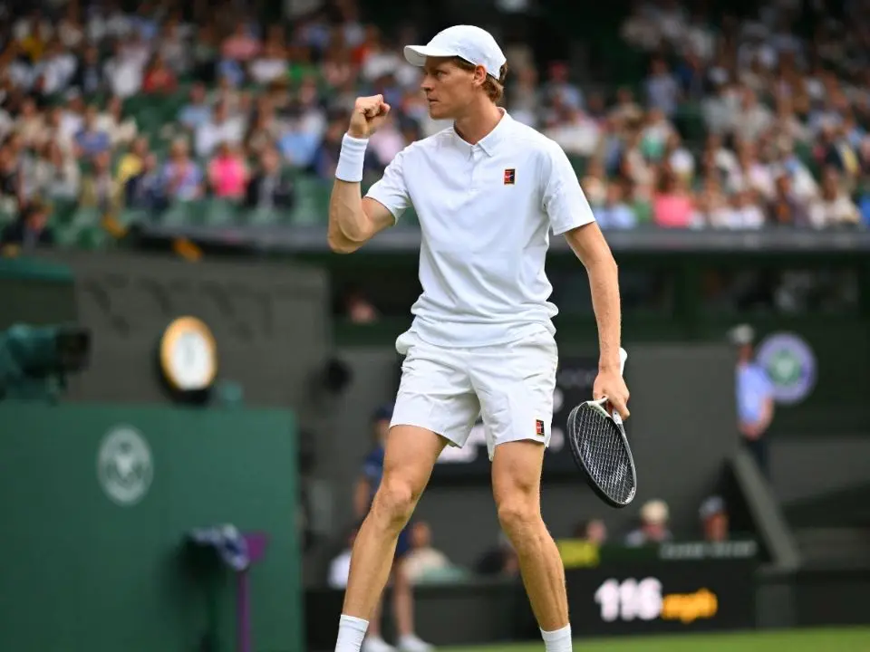 Tennis, Sinner re di Wimbledon: battuto in rimonta Alcaraz in quattro set
