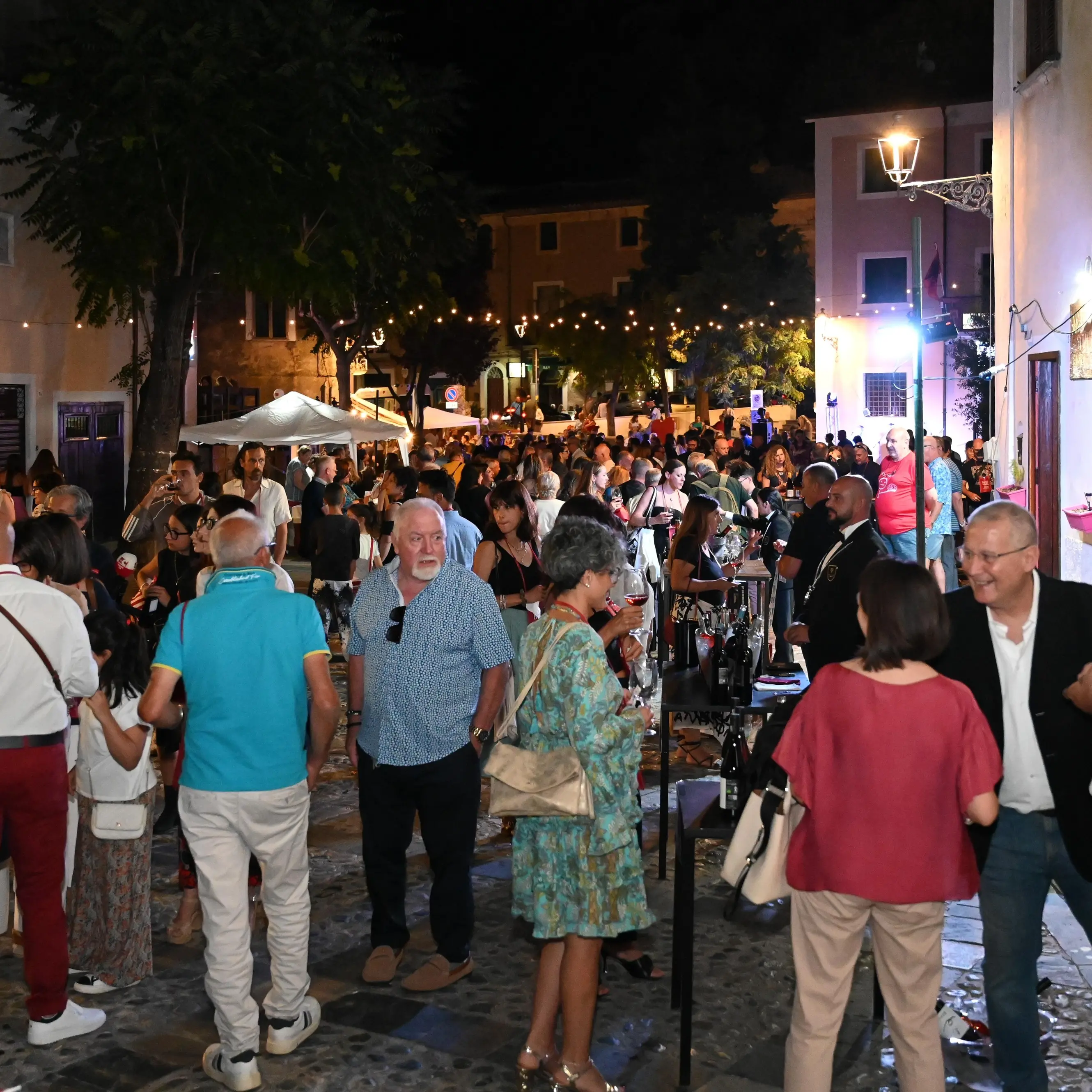 Slow Wine Calabria a Civita, un successo\u00A0 per i Borghi di Gusto che esaltano l’intera regione\n