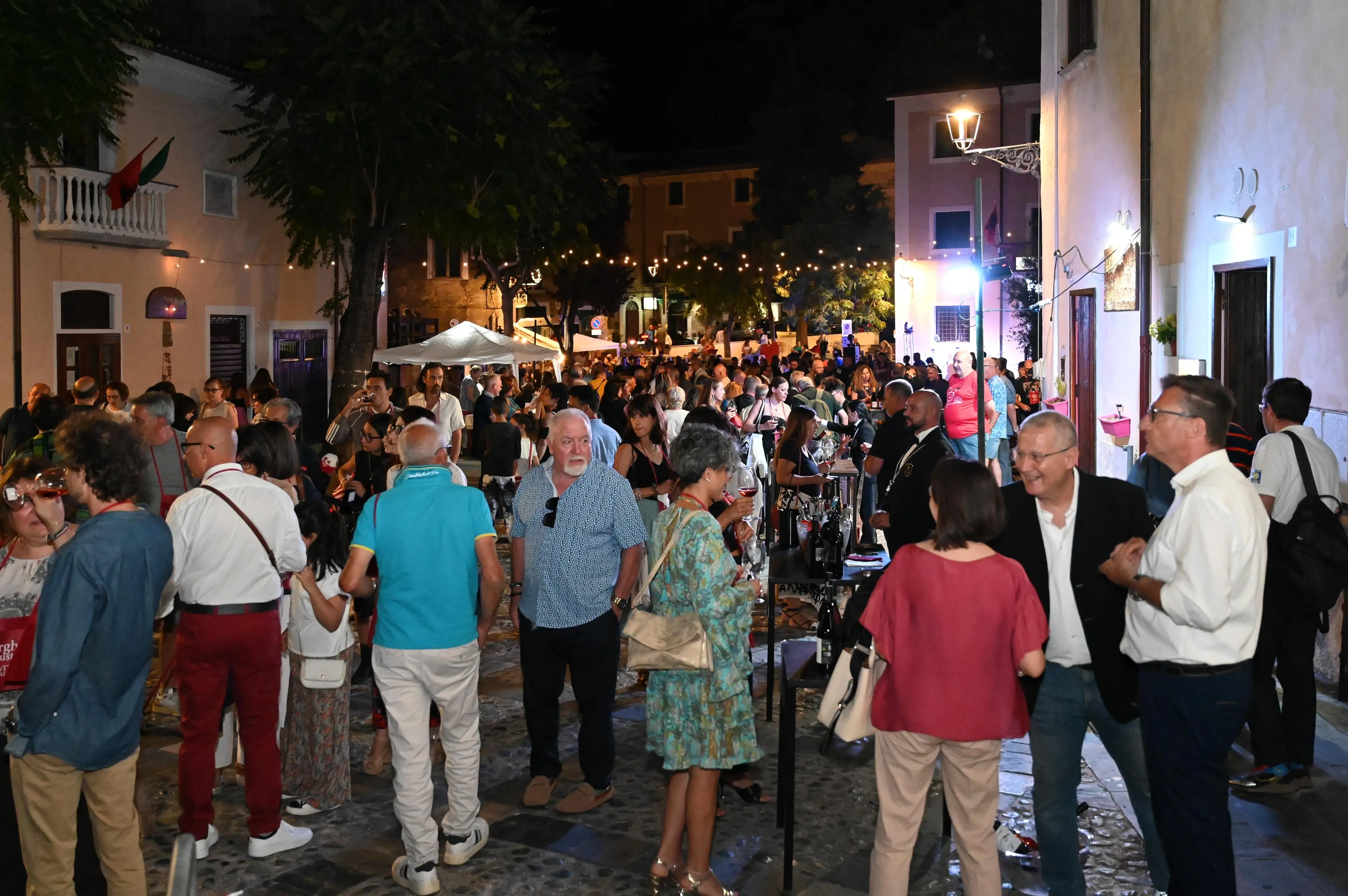 Slow Wine Calabria a Civita, un successo\u00A0 per i Borghi di Gusto che esaltano l’intera regione\n