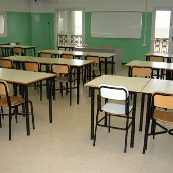 Scuola, l’annuncio di Valditara:\u00A0«Per settembre assumeremo oltre 54mila docenti, è un numero record»\n