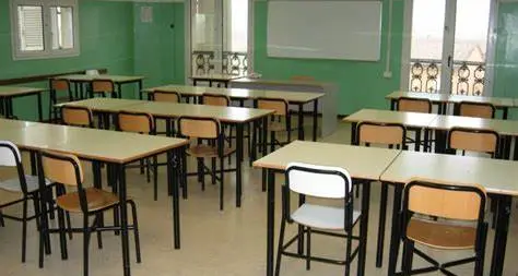 Scuola, l’annuncio di Valditara:\u00A0«Per settembre assumeremo oltre 54mila docenti, è un numero record»\n