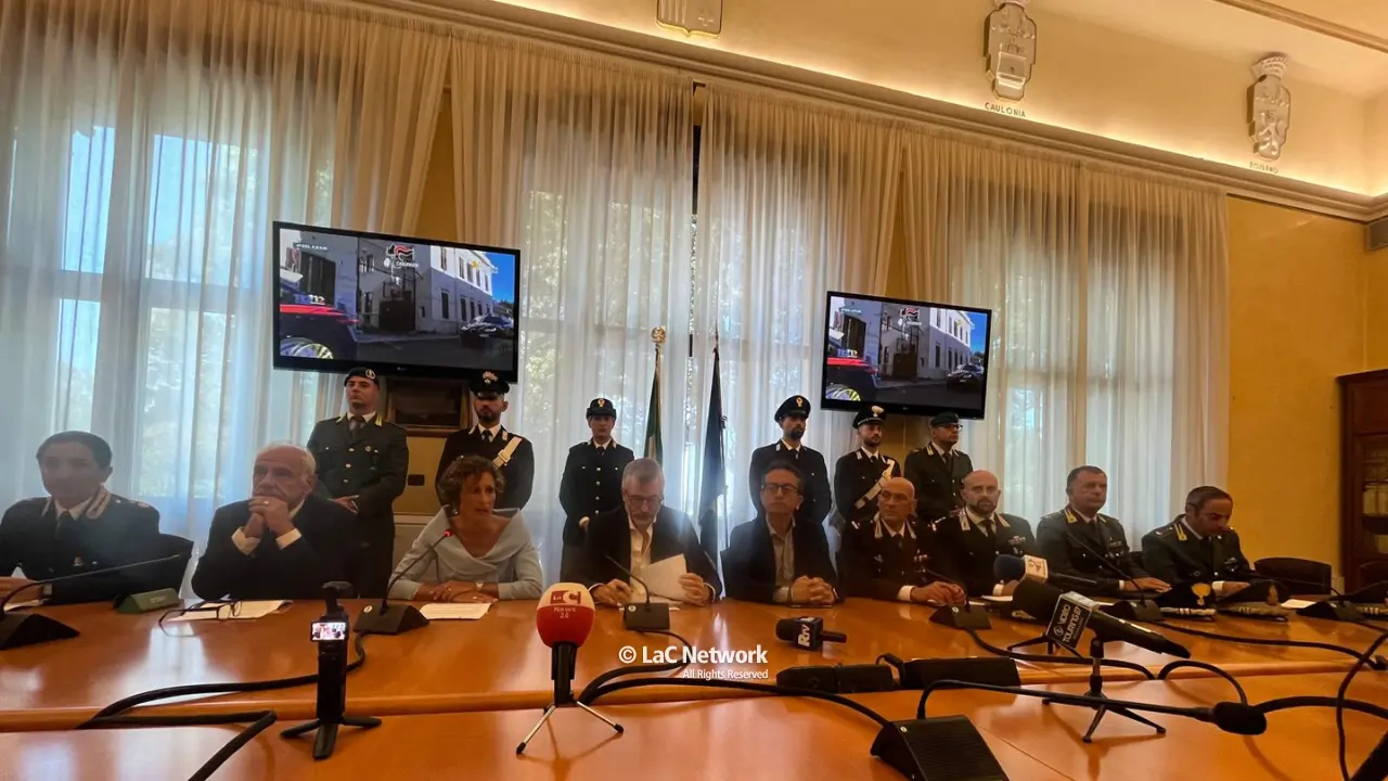 Maxi operazioni “Arangea Bis” e “Oikos”: la ‘ndrangheta al centro del traffico globale di droga –\u00A0NOMI\n