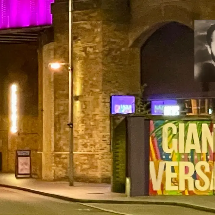 Portò la Calabria nel mondo ma per il genio dell’alta moda Gianni Versace ad oggi nessun gran riconoscimento dalla sua Reggio\n