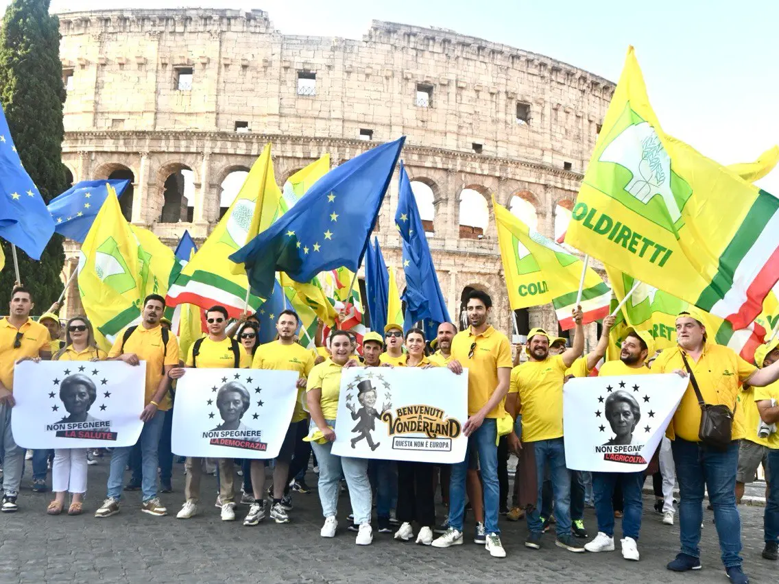Fondi UE, Coldiretti scende in piazza contro la riforma: «Von der Leyen costa più dei dazi USA»