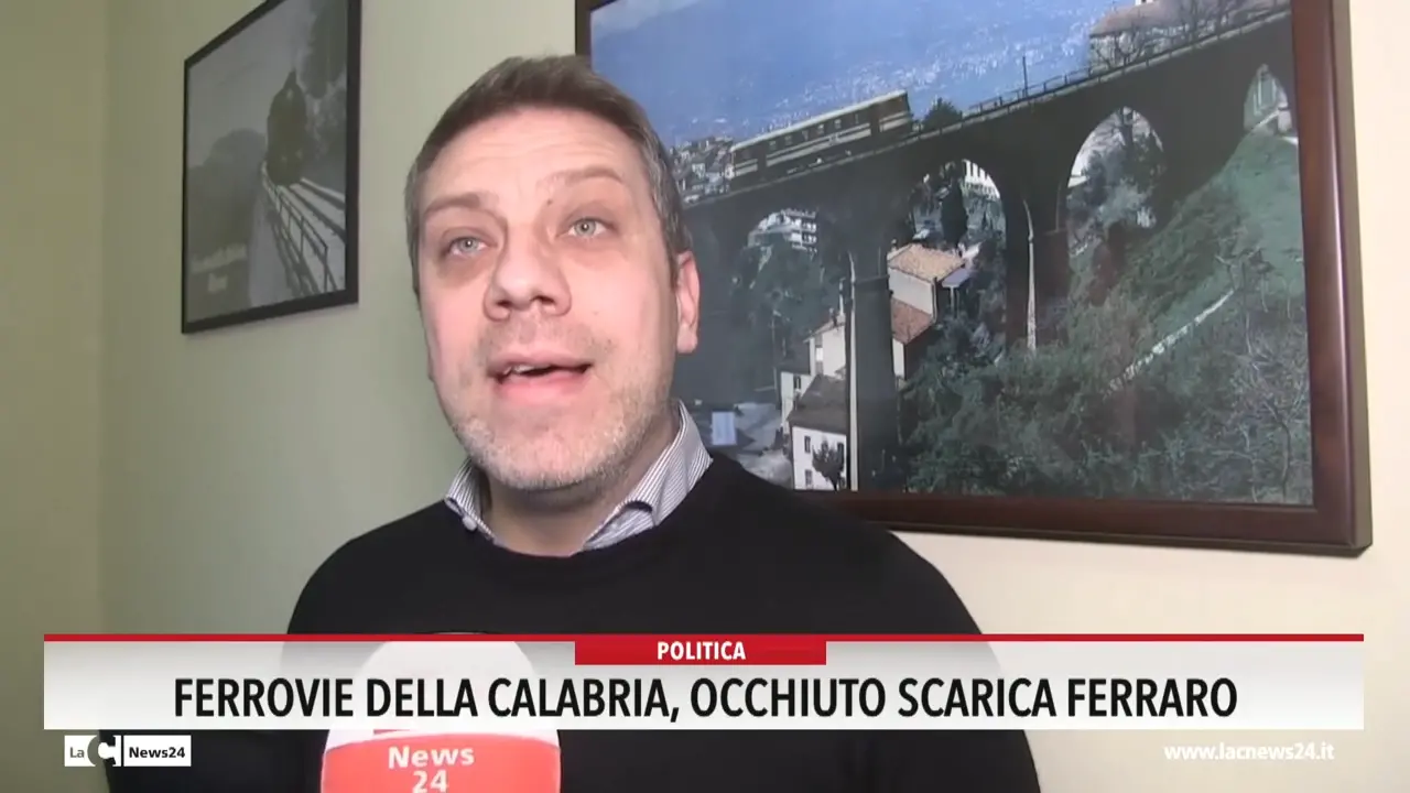 Ferrovie della Calabria, Occhiuto scarica Ferraro