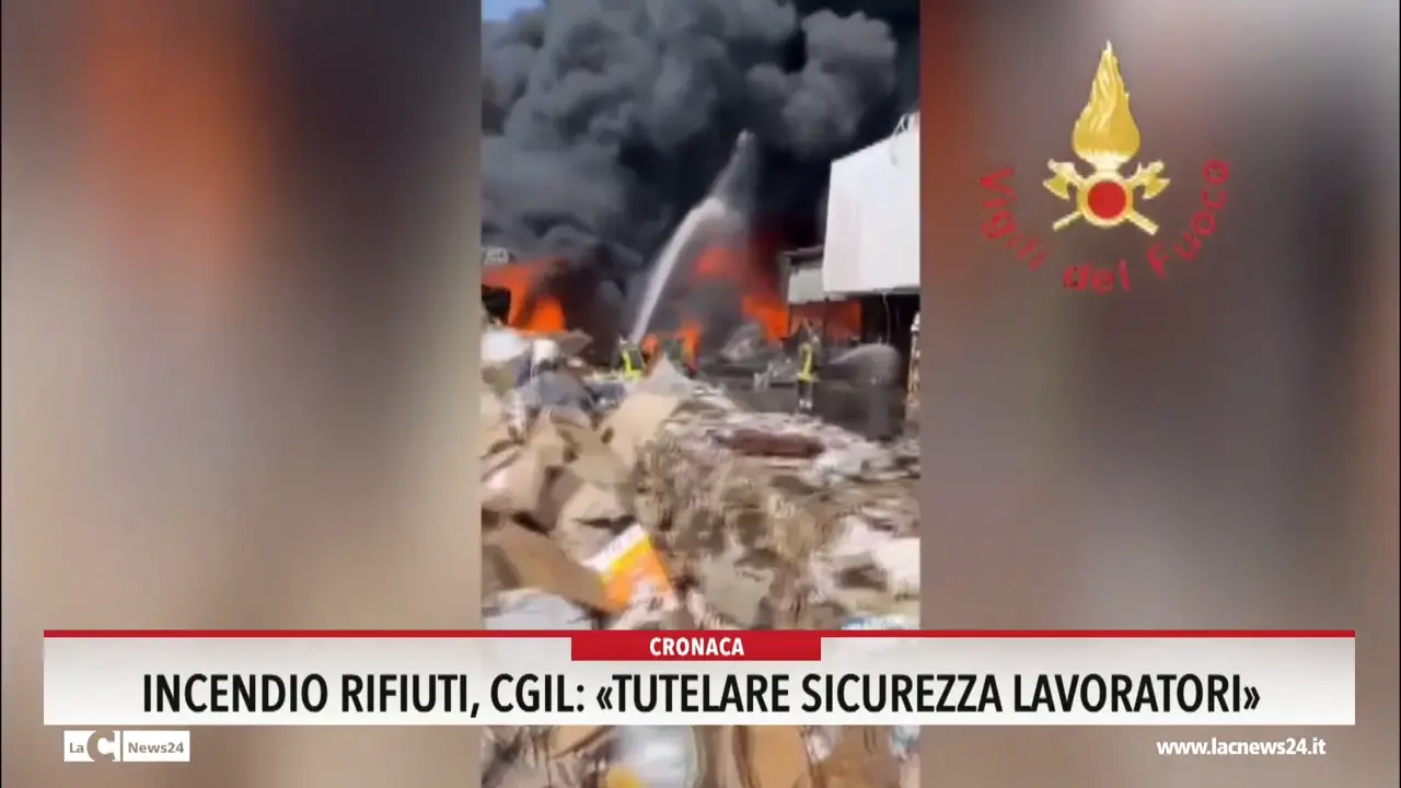 Incendio rifiuti a Lamezia, la Cgil: «Tutelare la sicurezza dei lavoratori»