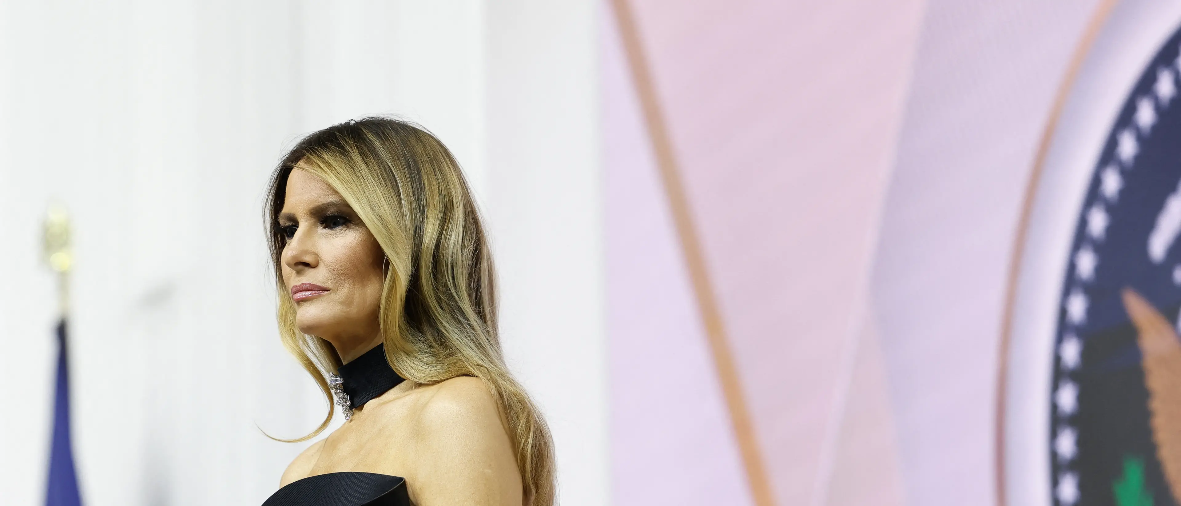 Da first lady misteriosa a icona\u00A0della resistenza anti-russa: Melania Trump diventa un simbolo per Kiev\n