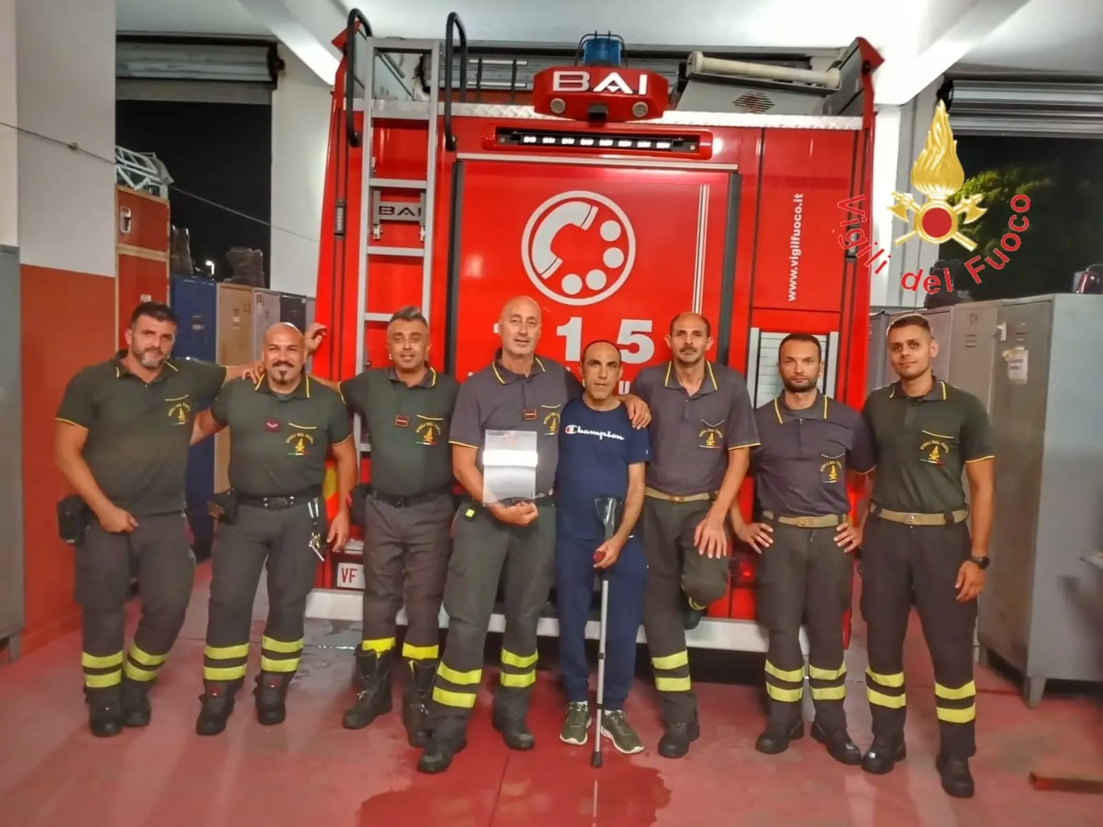 Rischiò la vita in un incidente a Lamezia, il grazie ai vigili del fuoco: «Mi avete regalato una seconda possibilità»