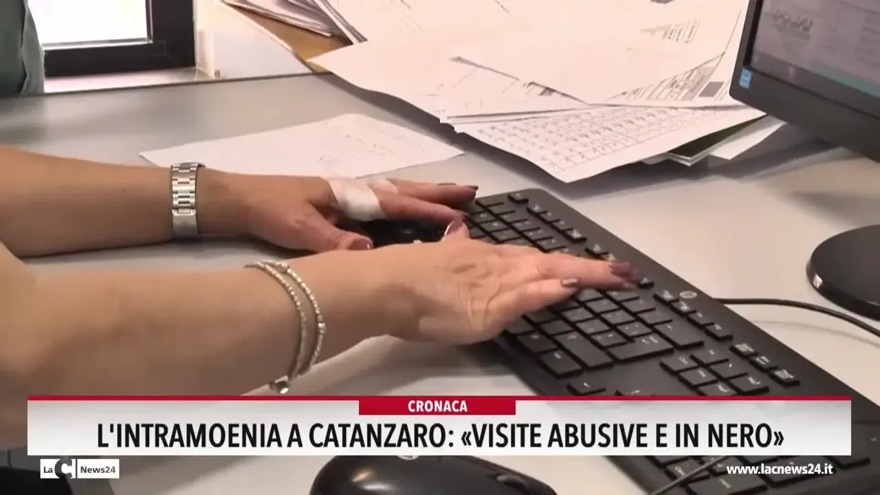 L'intramoenia a Catanzaro: «Visite abusive in nero»