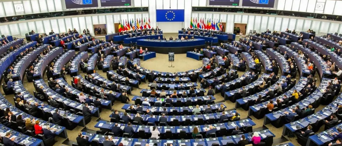 Fondi Ue, ufficiale la revisione della programmazione 2021-2027: ecco cosa cambia per la Calabria\n