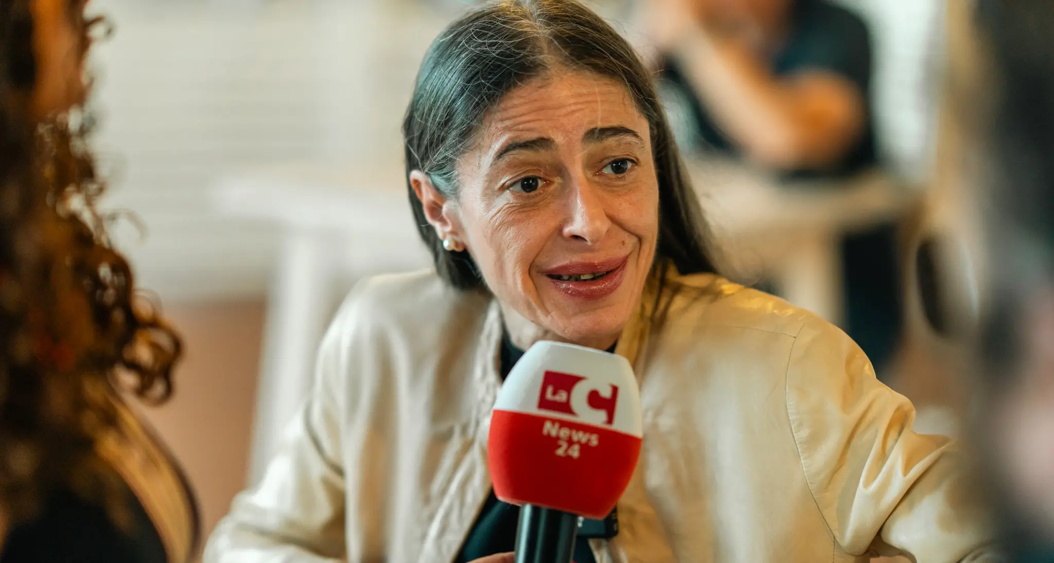 Gerardina Trovato e l’abbraccio del pubblico all’Altafiumara Fest tra rinascita, voce e verità -Video