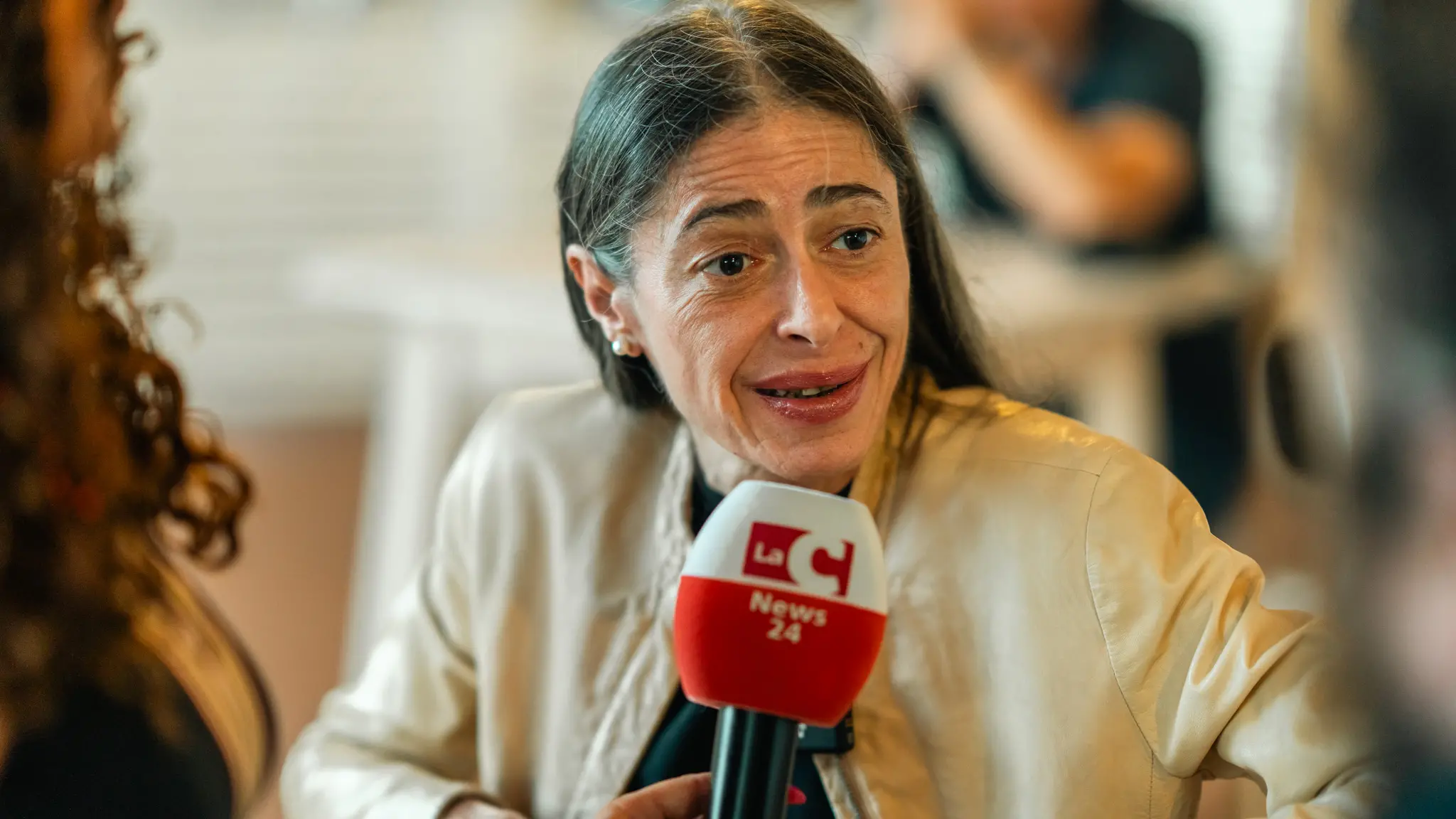 Gerardina Trovato e l’abbraccio del pubblico all’Altafiumara Fest tra rinascita, voce e verità -Video