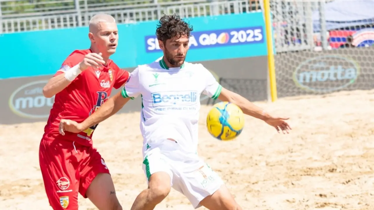 Beach soccer, il gran finale in due giorni coinvolge Icierre Lamezia, Sakro Crotone e Brancaleone
