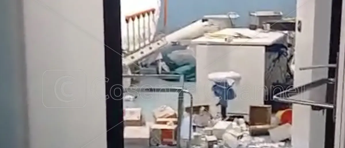 Corigliano, Pronto soccorso sotto pressione: danneggiamenti e caos