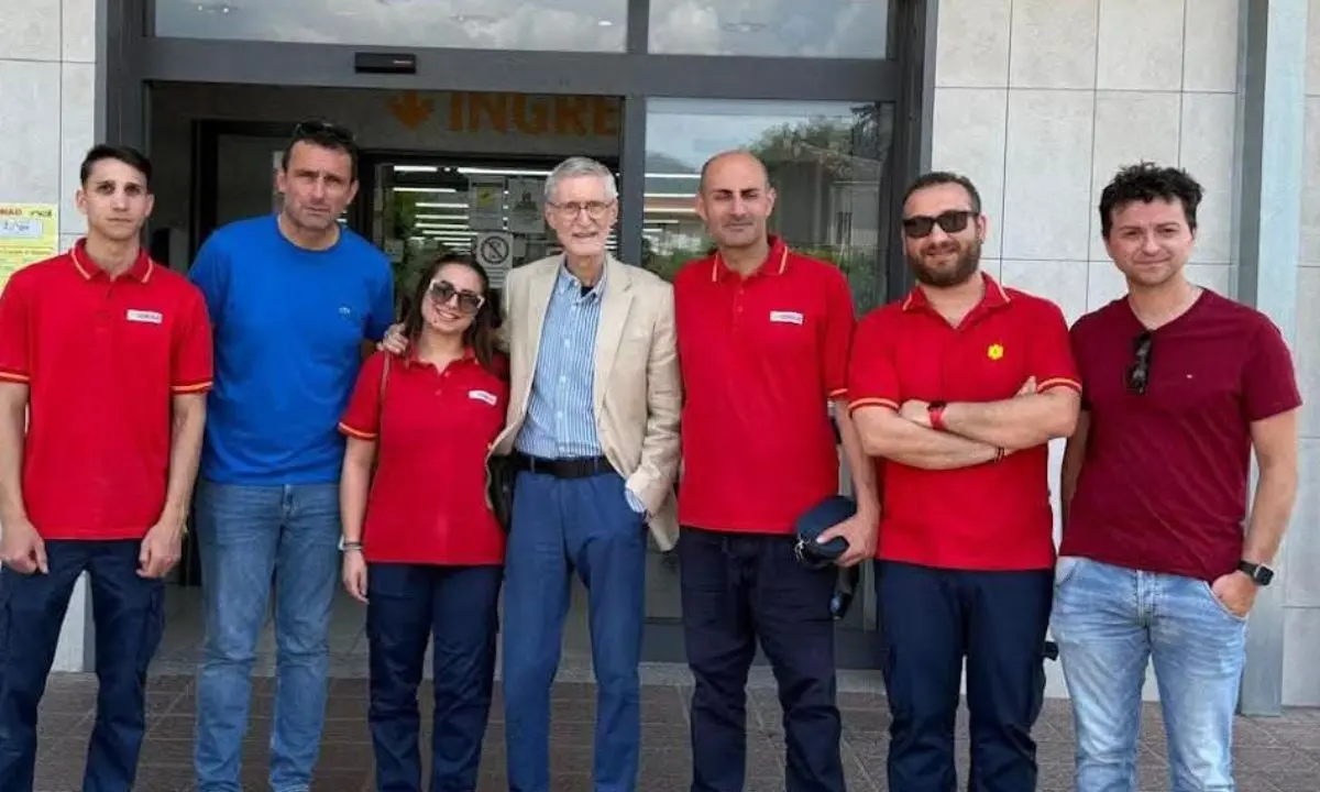 Castrovillari, Laghi al fianco dei lavoratori Conad \"discriminati\"