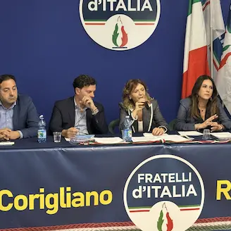 FdI attacca la giunta Stasi: «Incarichi sospetti, immobili nel degrado e città insicura»