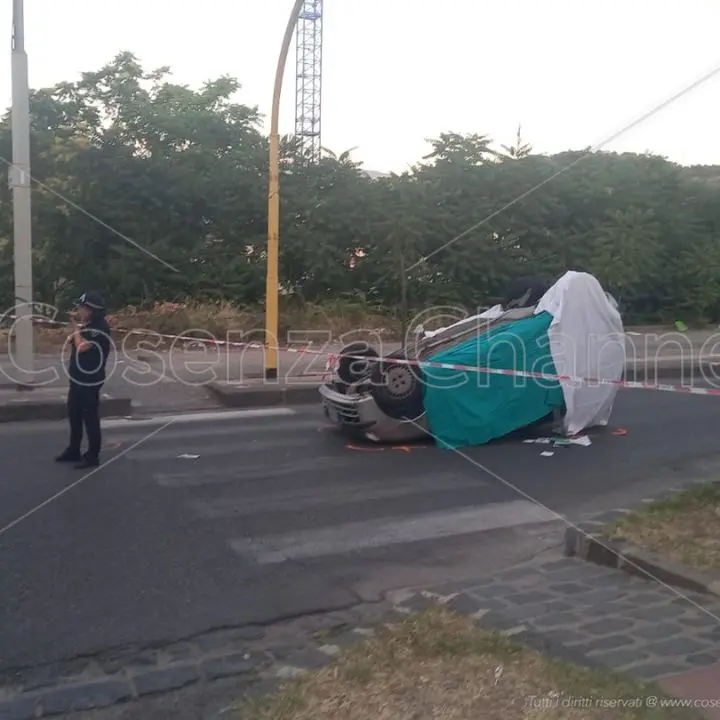 Tragedia a Cosenza, Olimpia Biancospino muore in un incidente su Viale Mancini: aperta un’inchiesta per omicidio stradale - FOTO