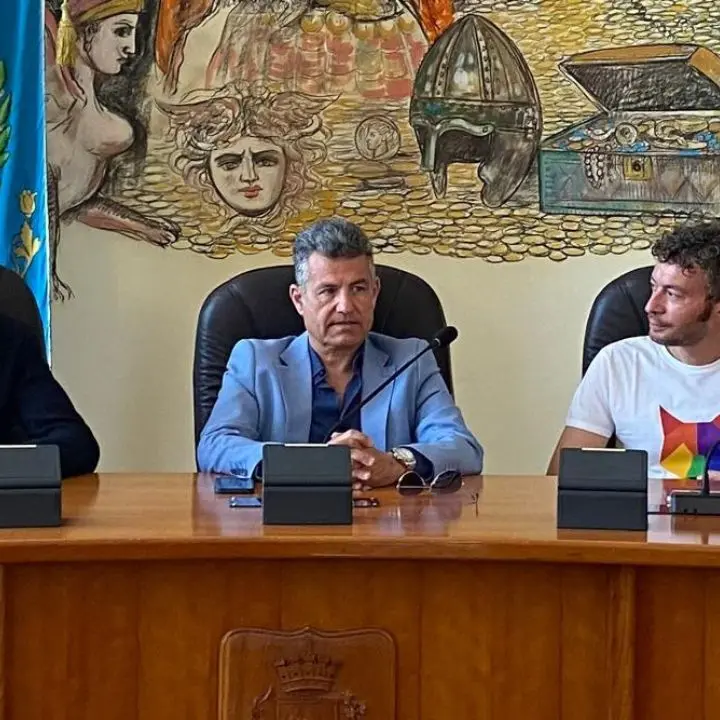 Cosenza, presentato a Palazzo dei Bruzi il Pride 2025
