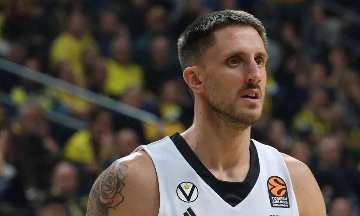 Achille Polonara, nuova dura battaglia: diagnosi di leucemia mieloide per l’ala della Virtus Bologna