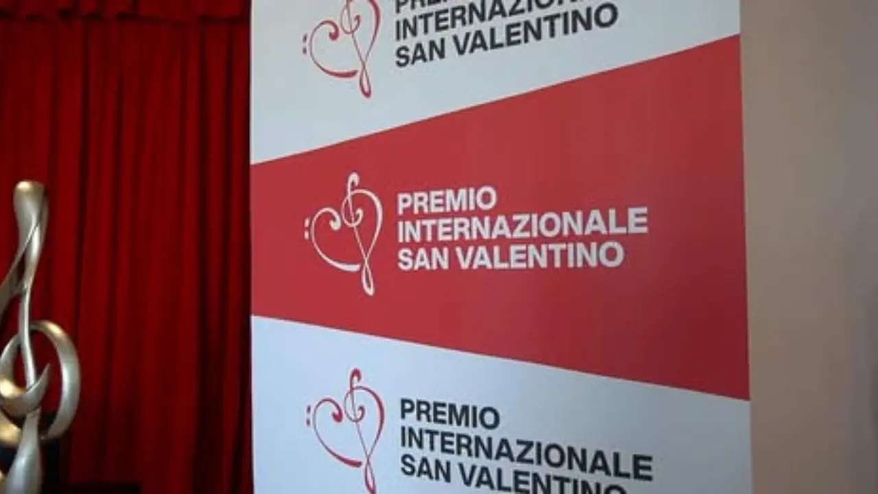 Paterno Calabro, la Scuola Civica di Canto trionfa al Premio Internazionale San Valentino