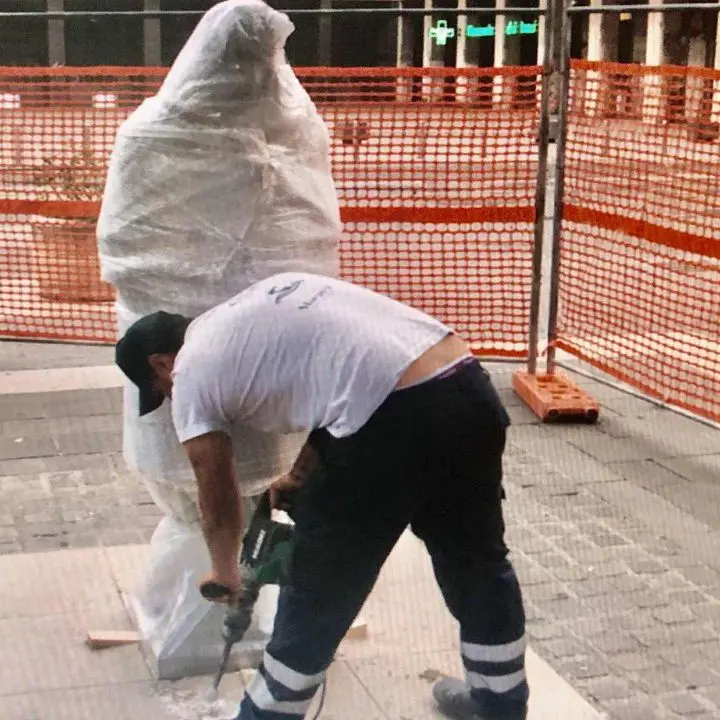 Spostamento statua Giacomo Mancini, Turco: «Non è uno sfratto»