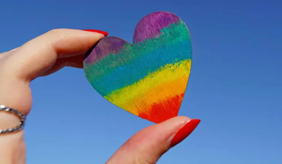 L’esuberanza del dissenso: il Pride di Cosenza come atto di libertà e identità