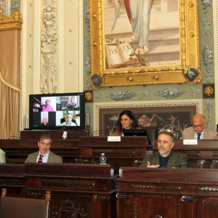 Bilancio di previsione Provincia di Cosenza, cento sindaci danno fiducia alla presidente Succurro