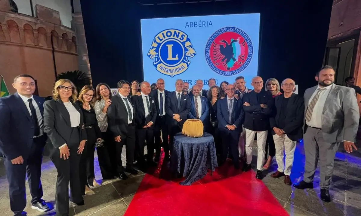 San Demetrio Corone, il Lions celebra Sandro Castellana