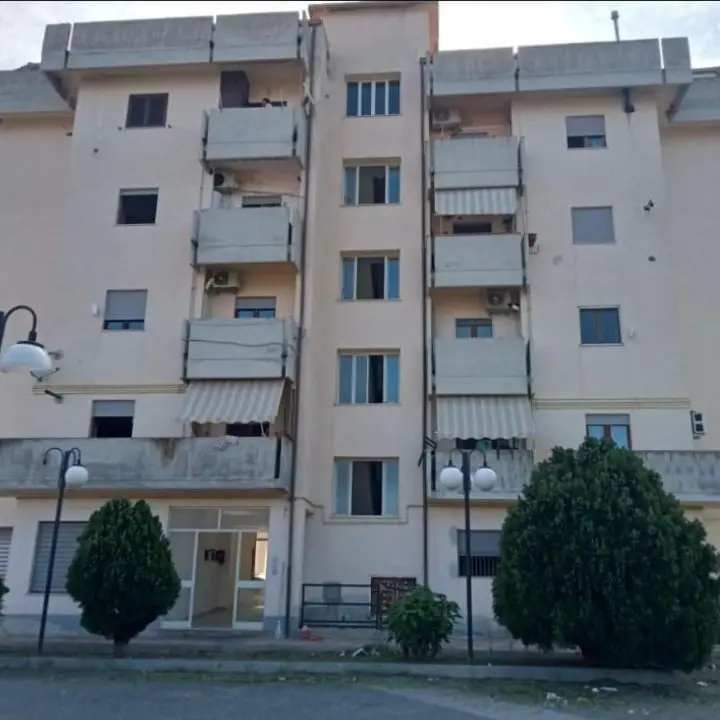 Aiutatemi, a Cetraro sono \"prigioniero\" in casa