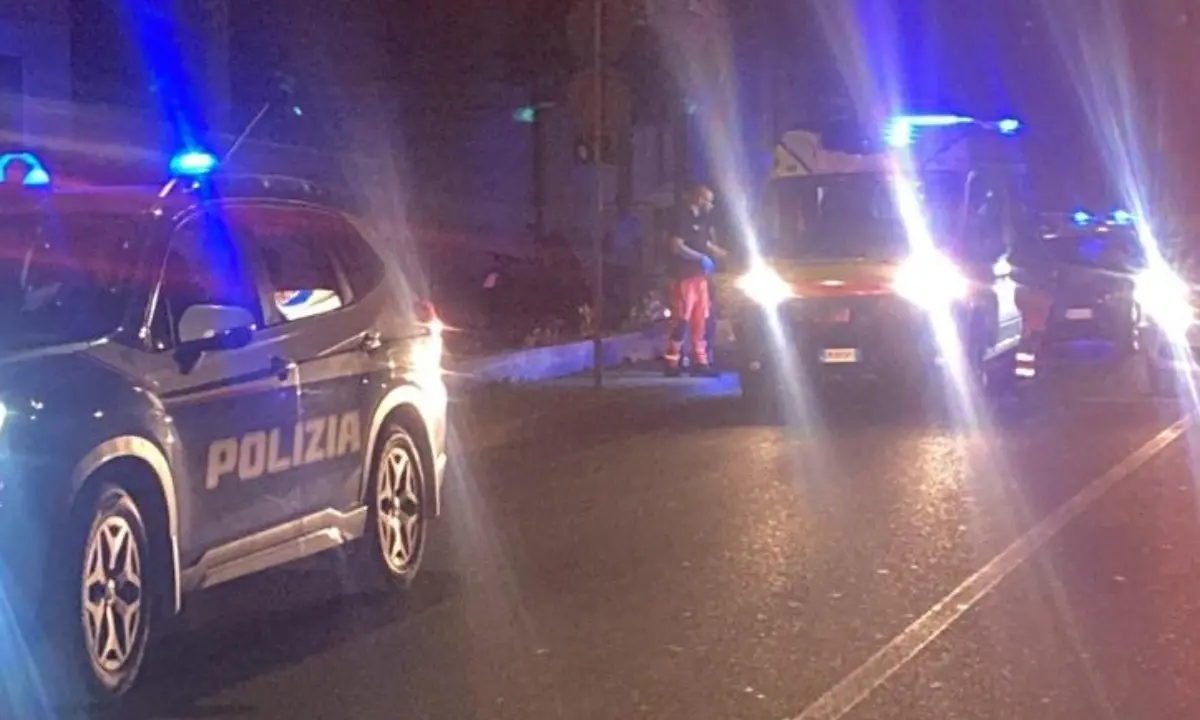 Rossano, incidente moto-auto nei pressi dello stadio. Un ferito trasportato in ospedale