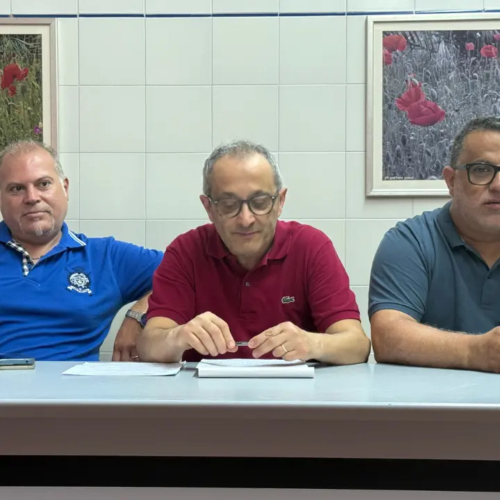 I commercianti di Corigliano accusano il sindaco: silenzio sulle richieste di confronto