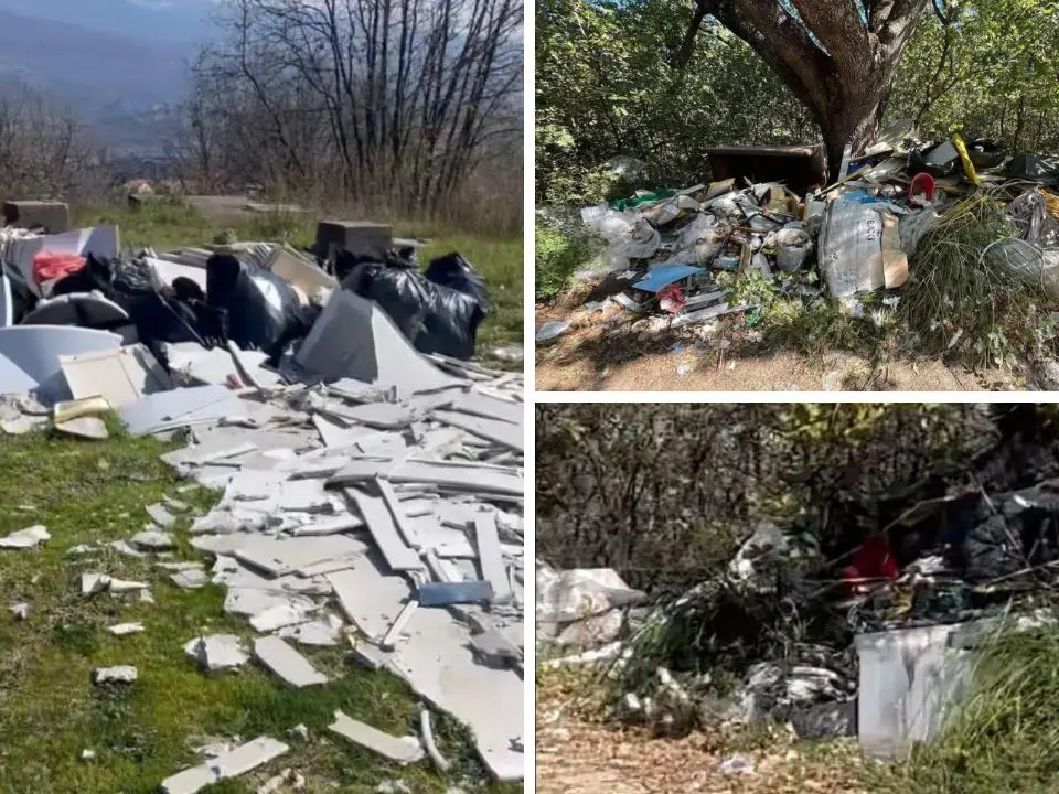 Rende, discarica a cielo aperto: la denuncia dei cittadini esasperati dai miasmi | FOTO