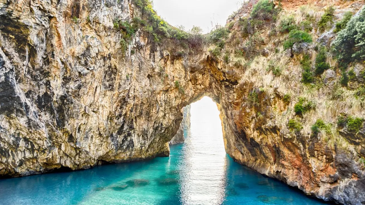 Arcomagno meta preferita. Boom delle visite: 95.000 nella stagione 2025