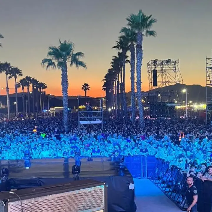 Radio Kiss Kiss accende Corigliano-Rossano: oltre 10mila persone al Palmeto per la tappa di Kiss-Kiss Way