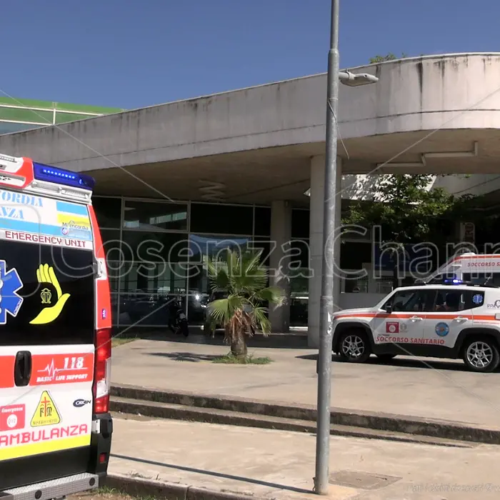 Tragedia a Rende, bimba di otto anni muore annegata in piscina: sequestrato il Parco acquatico