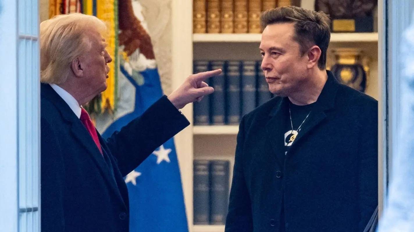Trump contro Elon Musk: “Taglierò i suoi sussidi, ci costano una fortuna”
