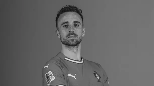 Morto Diogo Jota, attaccante del Liverpool: tragico incidente in Spagna